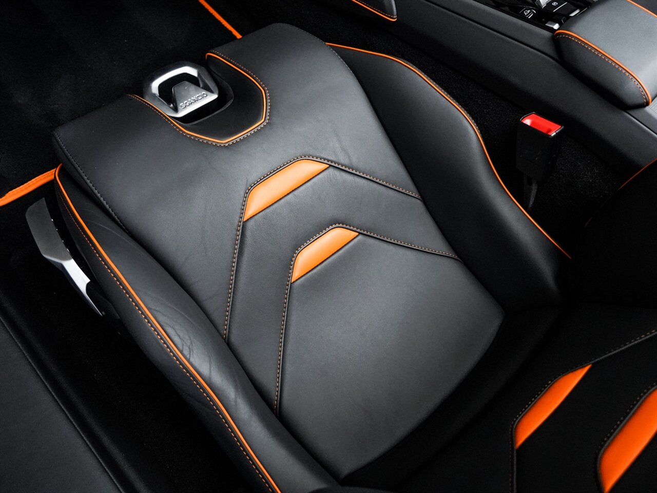 2021 Lamborghini Huracan EVO Spyder   - Photo 18 - Bonita Springs, FL 34134