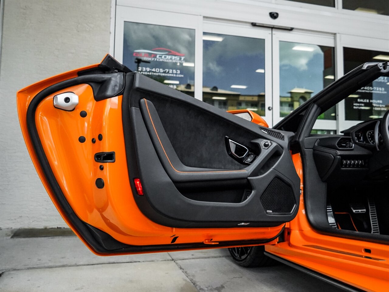 2021 Lamborghini Huracan EVO Spyder   - Photo 20 - Bonita Springs, FL 34134