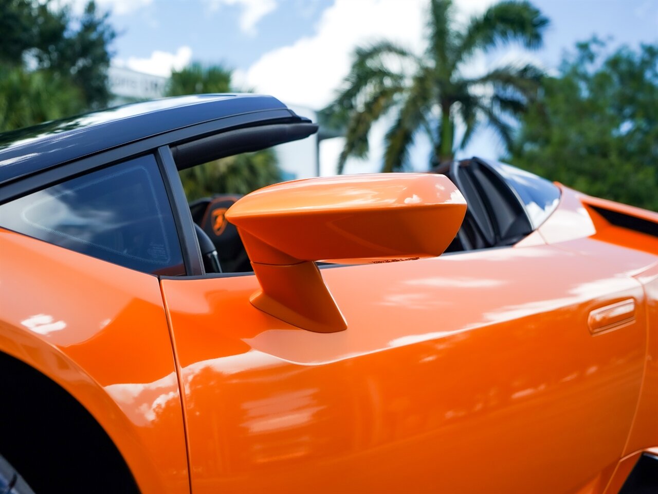 2021 Lamborghini Huracan EVO Spyder   - Photo 10 - Bonita Springs, FL 34134