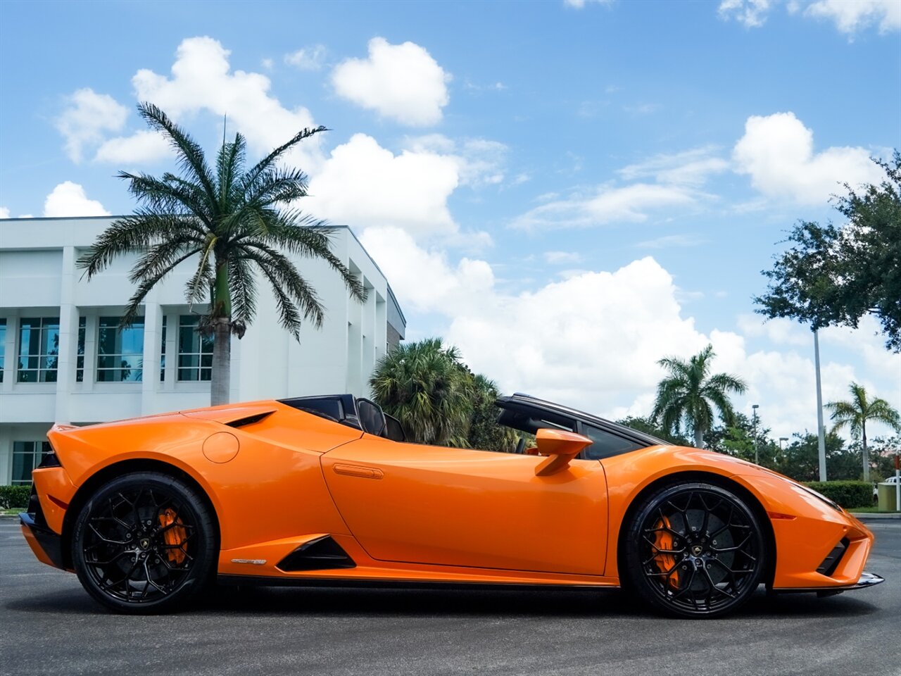 2021 Lamborghini Huracan EVO Spyder   - Photo 41 - Bonita Springs, FL 34134