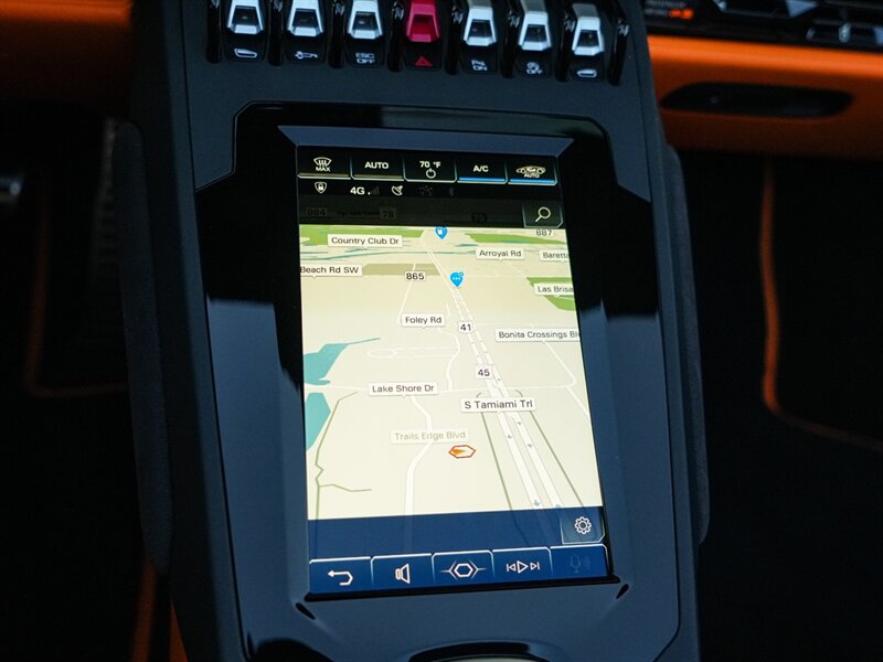 2020 Lamborghini Huracan EVO Spyder - Photo 16 - Bonita Springs, FL 34134