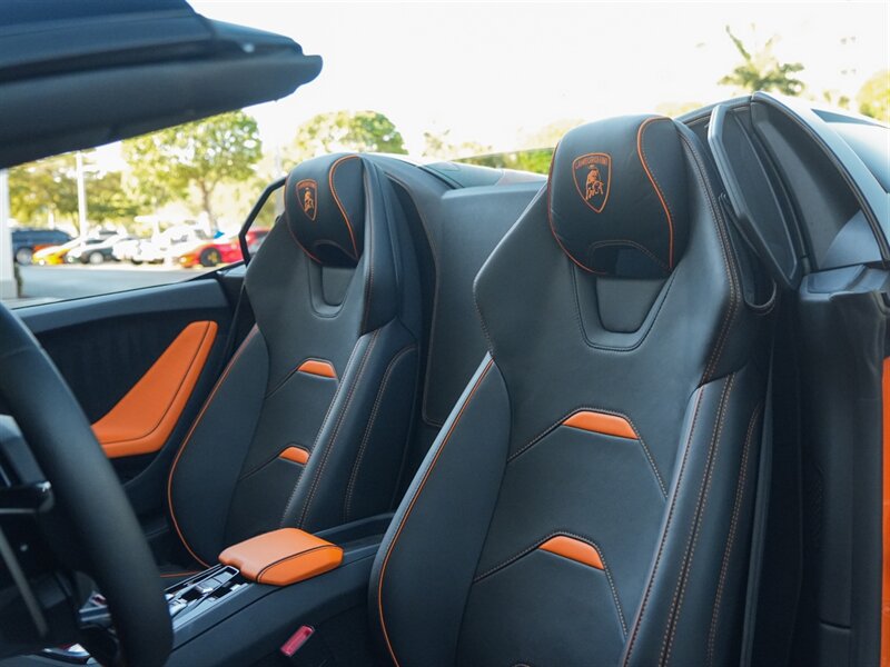 2020 Lamborghini Huracan EVO Spyder - Photo 21 - Bonita Springs, FL 34134