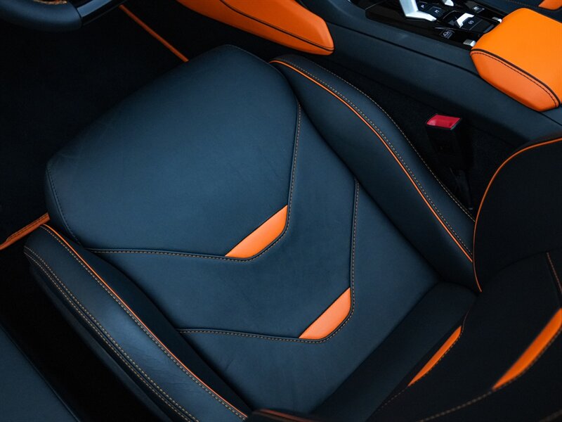 2020 Lamborghini Huracan EVO Spyder - Photo 22 - Bonita Springs, FL 34134