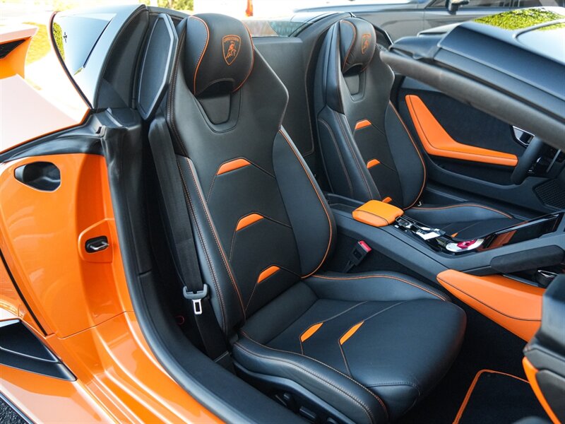 2020 Lamborghini Huracan EVO Spyder - Photo 29 - Bonita Springs, FL 34134