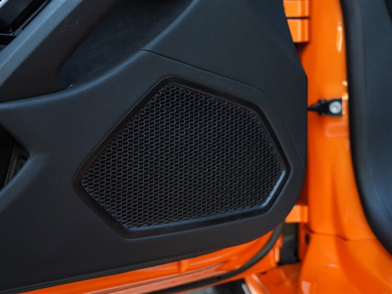 2020 Lamborghini Huracan EVO Spyder - Photo 26 - Bonita Springs, FL 34134