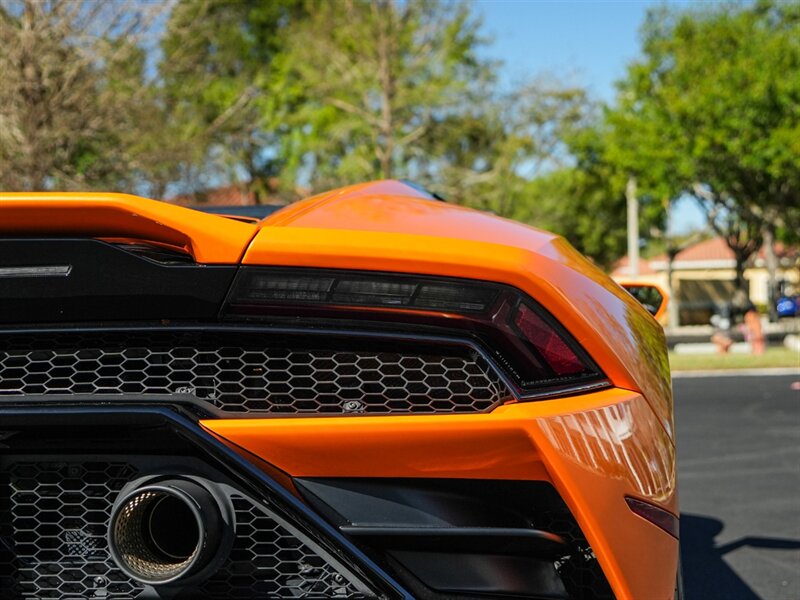 2020 Lamborghini Huracan EVO Spyder - Photo 53 - Bonita Springs, FL 34134