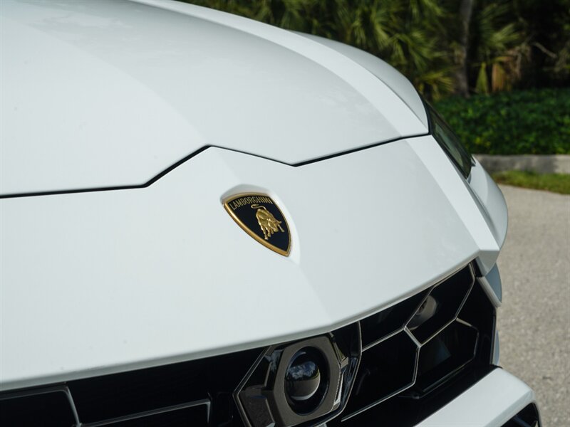 2019 Lamborghini Urus - Photo 8 - Bonita Springs, FL 34134