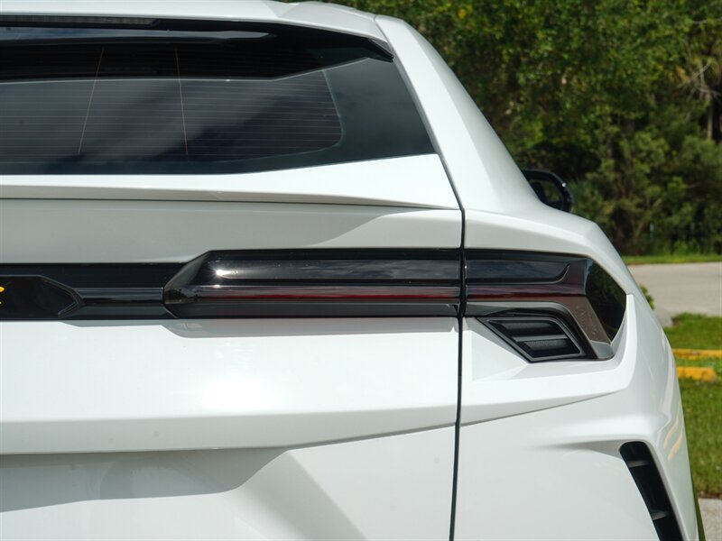2019 Lamborghini Urus - Photo 37 - Bonita Springs, FL 34134