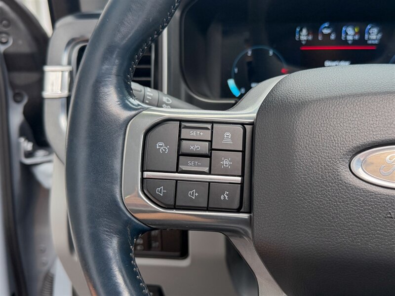 2024 Ford F-450 Super Duty Limited   - Photo 30 - Bonita Springs, FL 34134