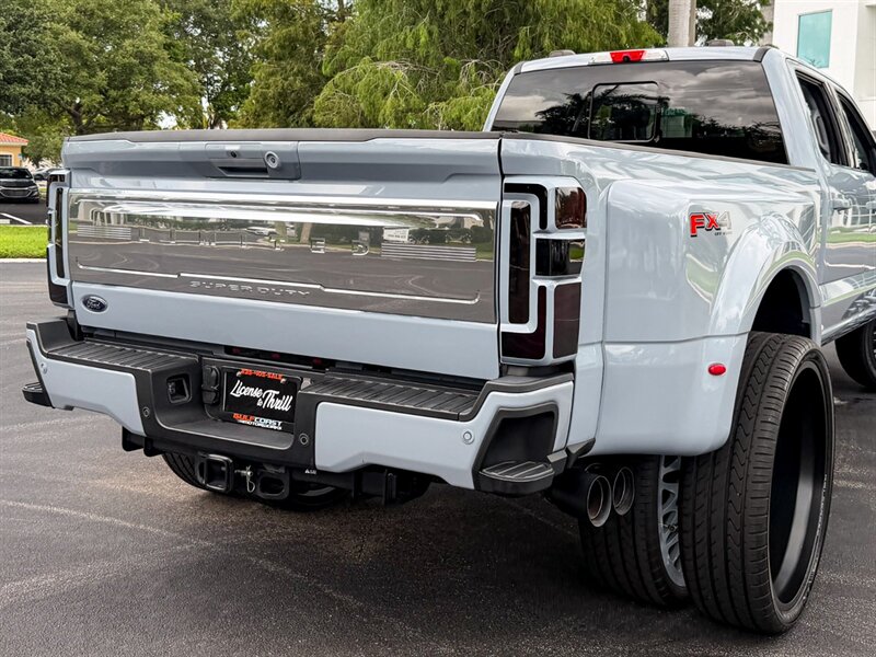 2024 Ford F-450 Super Duty Limited   - Photo 57 - Bonita Springs, FL 34134