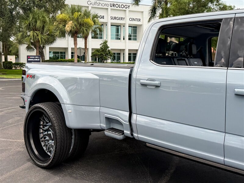 2024 Ford F-450 Super Duty Limited   - Photo 64 - Bonita Springs, FL 34134
