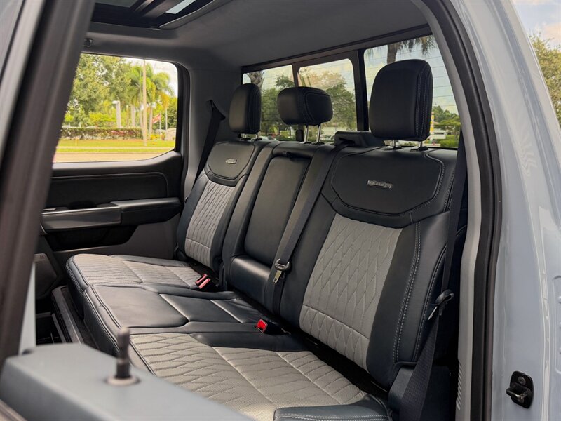 2024 Ford F-450 Super Duty Limited   - Photo 23 - Bonita Springs, FL 34134