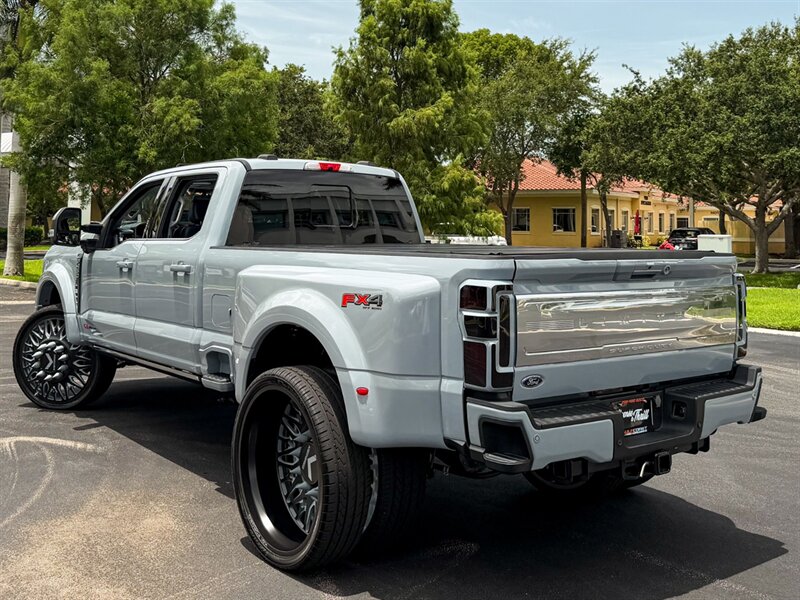 2024 Ford F-450 Super Duty Limited   - Photo 46 - Bonita Springs, FL 34134