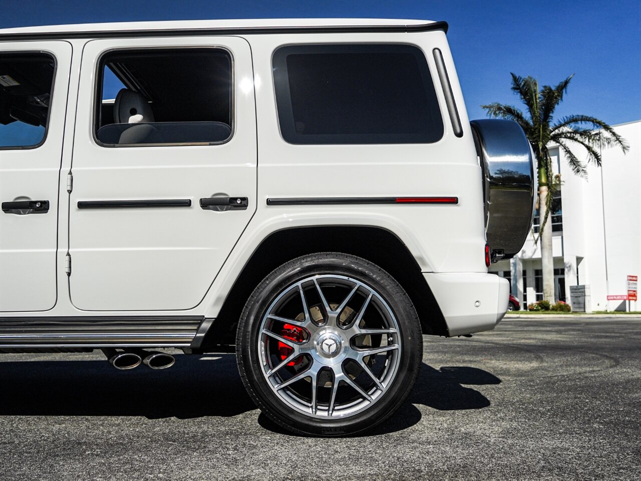 2021 Mercedes-Benz AMG G 63   - Photo 52 - Bonita Springs, FL 34134