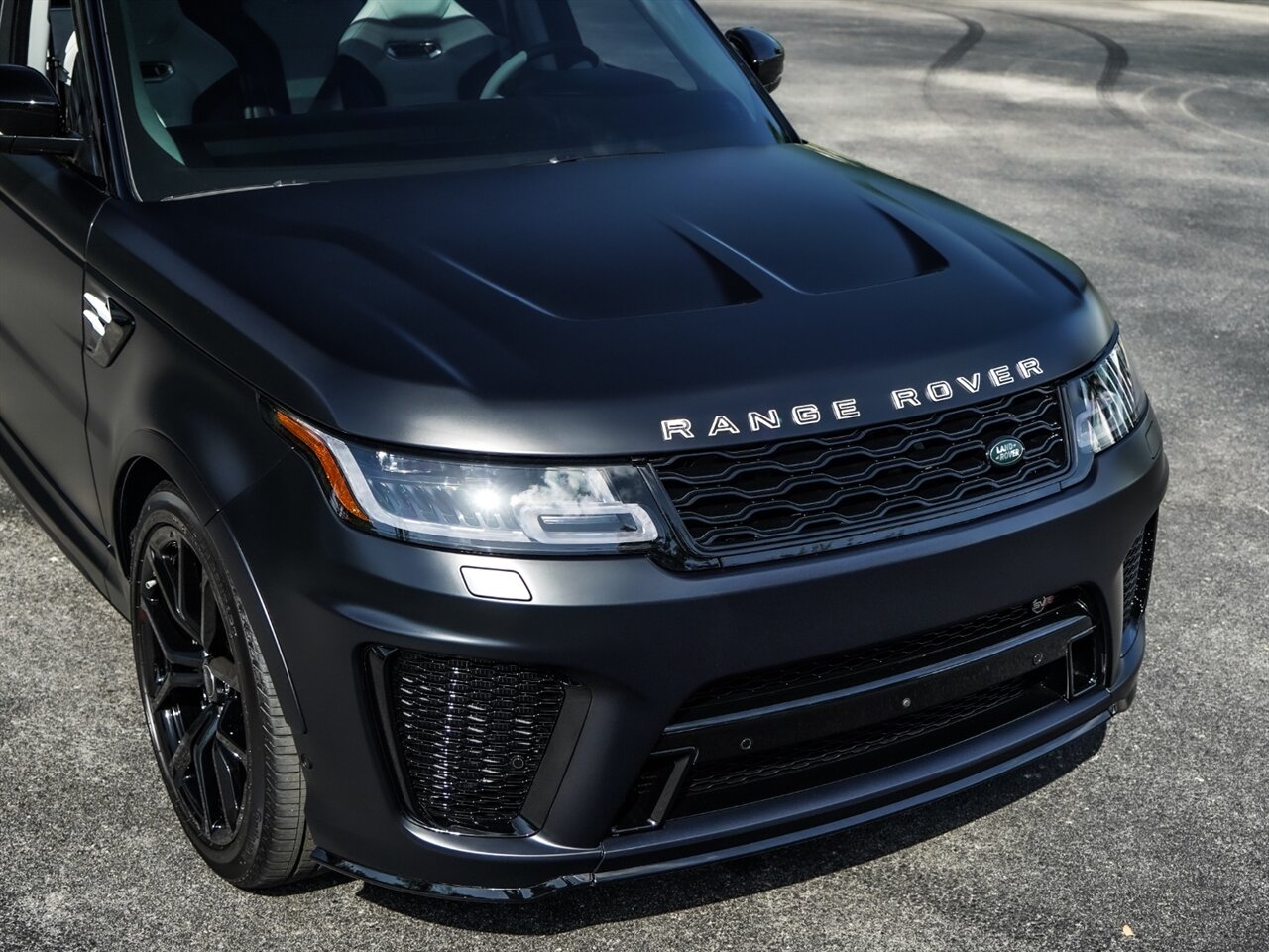 2022 Land Rover Range Rover Sport SVR   - Photo 7 - Bonita Springs, FL 34134