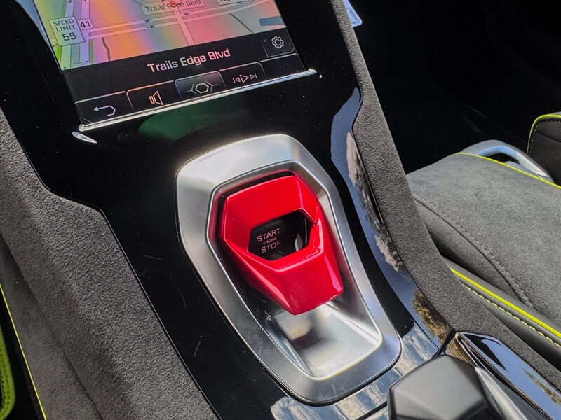 2024 Lamborghini Huracan Sterrato - Photo 18 - Bonita Springs, FL 34134
