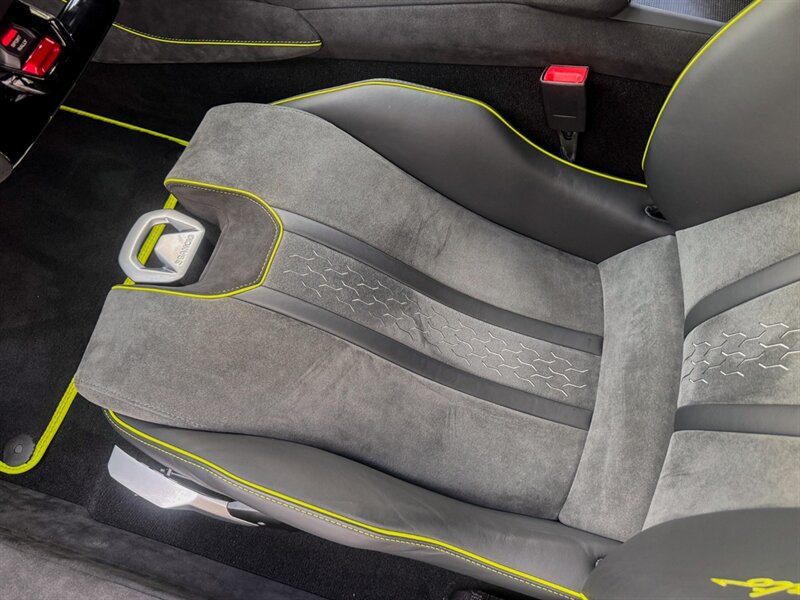 2024 Lamborghini Huracan Sterrato - Photo 23 - Bonita Springs, FL 34134