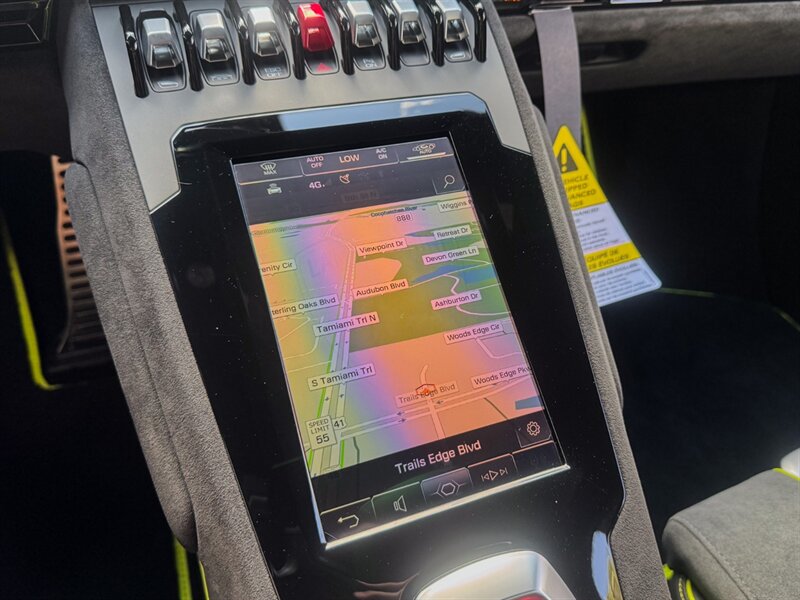2024 Lamborghini Huracan Sterrato - Photo 17 - Bonita Springs, FL 34134