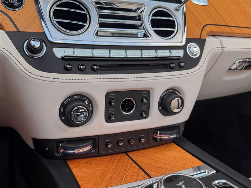 2017 Rolls-Royce Dawn - Photo 19 - Bonita Springs, FL 34134