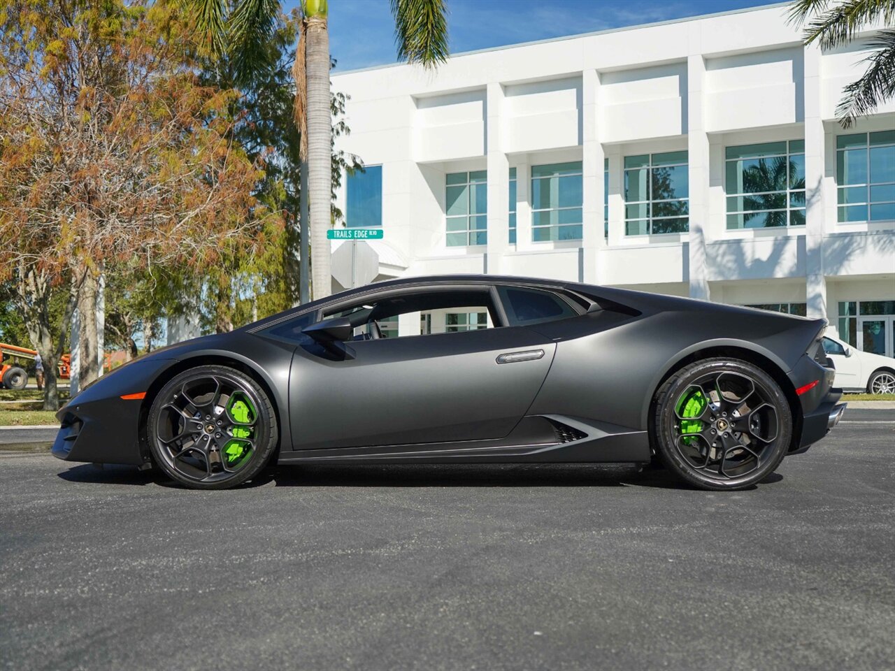 2019 Lamborghini Huracan LP 580-2   - Photo 21 - Bonita Springs, FL 34134