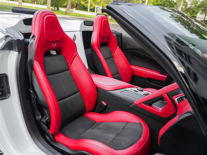 2016 Chevrolet Corvette Z06   - Photo 32 - Bonita Springs, FL 34134