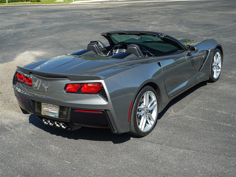 2016 Chevrolet Corvette Stingray   - Photo 5 - Bonita Springs, FL 34134