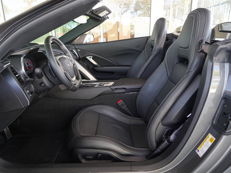 2016 Chevrolet Corvette Stingray   - Photo 15 - Bonita Springs, FL 34134