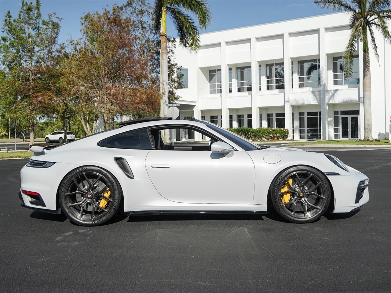 2023 Porsche 911 Turbo   - Photo 66 - Bonita Springs, FL 34134