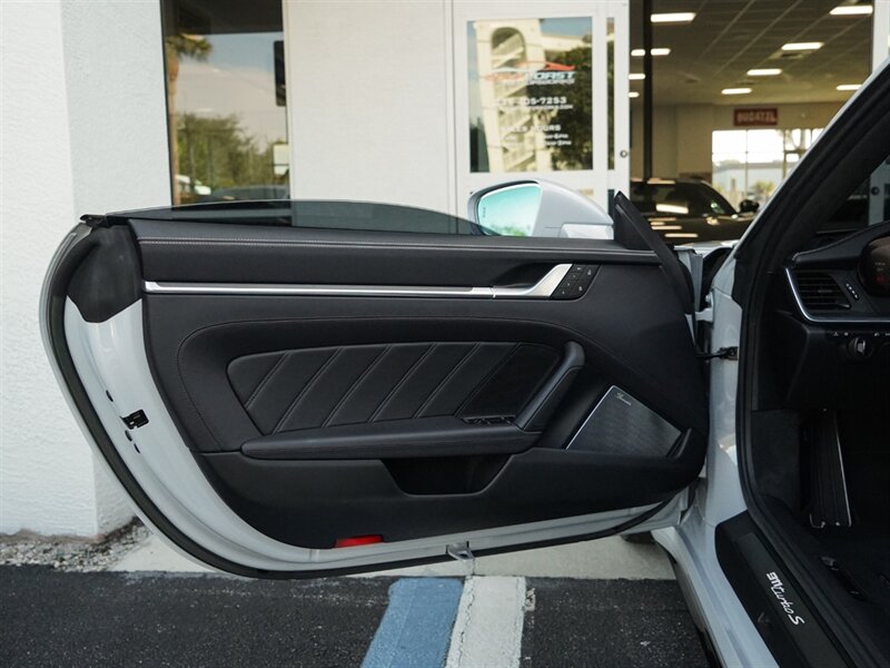 2023 Porsche 911 Turbo S   - Photo 28 - Bonita Springs, FL 34134