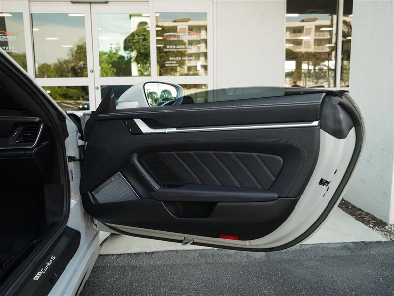 2023 Porsche 911 Turbo S   - Photo 37 - Bonita Springs, FL 34134