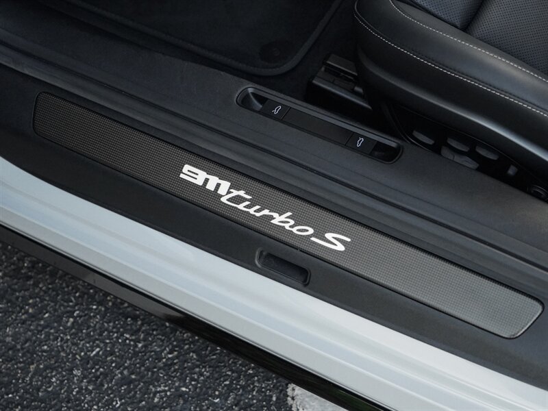 2023 Porsche 911 Turbo S   - Photo 31 - Bonita Springs, FL 34134