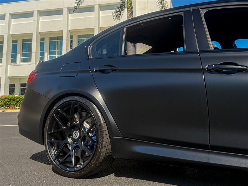2018 BMW M3 CS   - Photo 85 - Bonita Springs, FL 34134