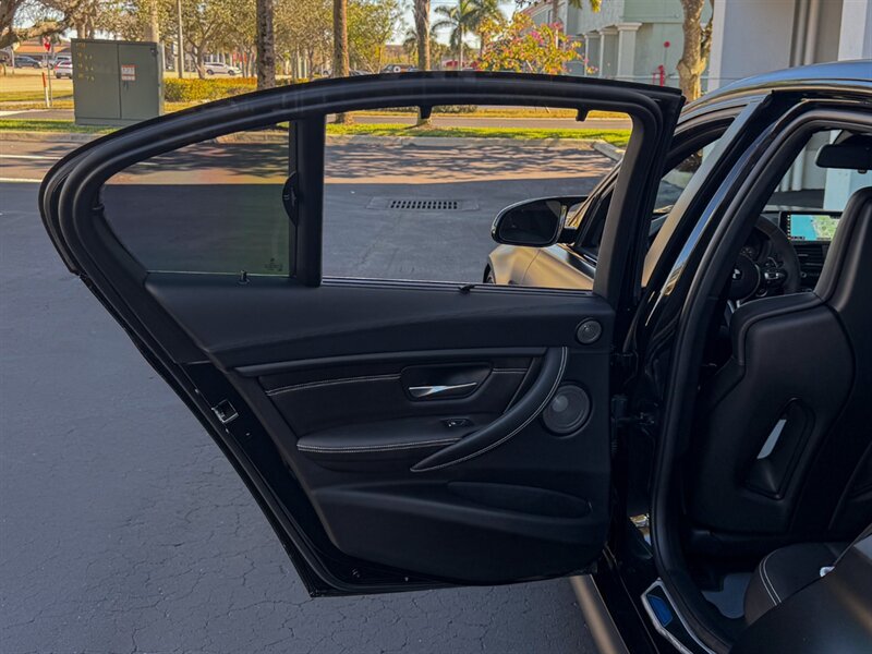 2018 BMW M3 CS   - Photo 32 - Bonita Springs, FL 34134