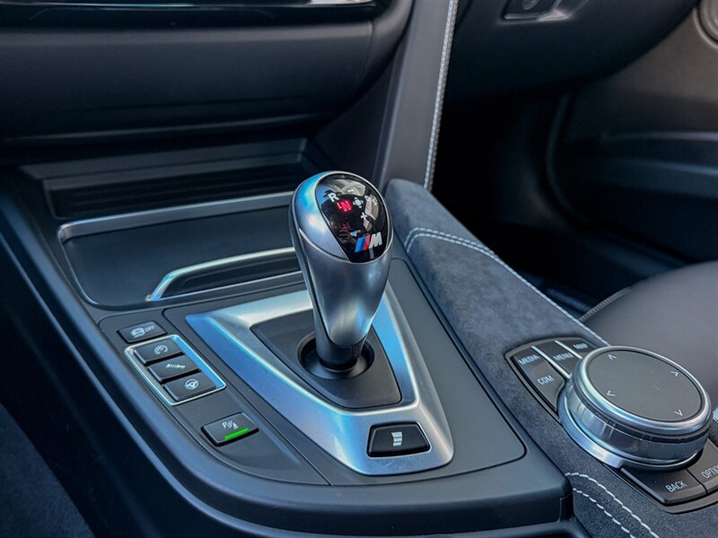 2018 BMW M3 CS   - Photo 22 - Bonita Springs, FL 34134