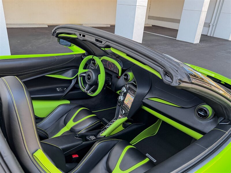 2021 McLaren 720S Spider Performance   - Photo 31 - Bonita Springs, FL 34134