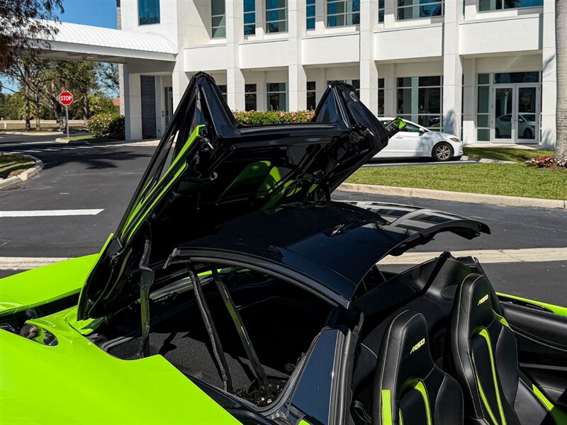 2021 McLaren 720S Spider Performance   - Photo 79 - Bonita Springs, FL 34134