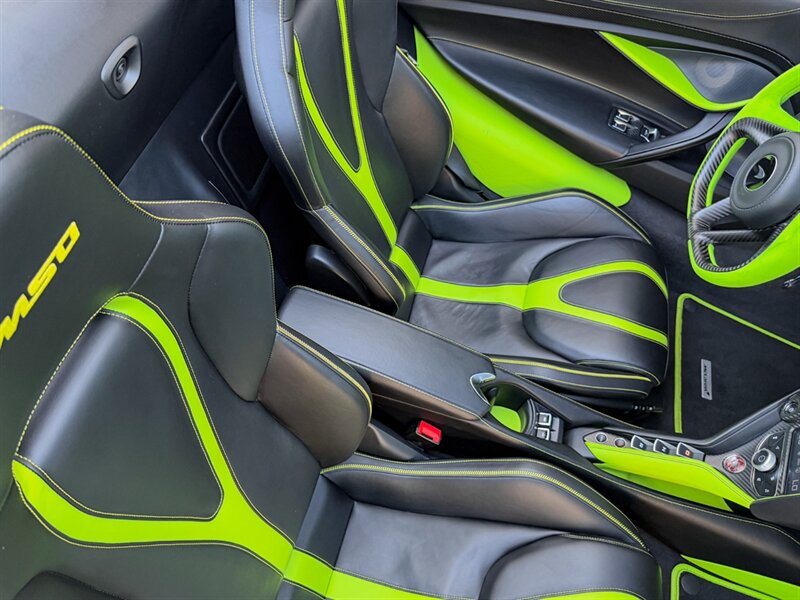 2021 McLaren 720S Spider Performance   - Photo 36 - Bonita Springs, FL 34134