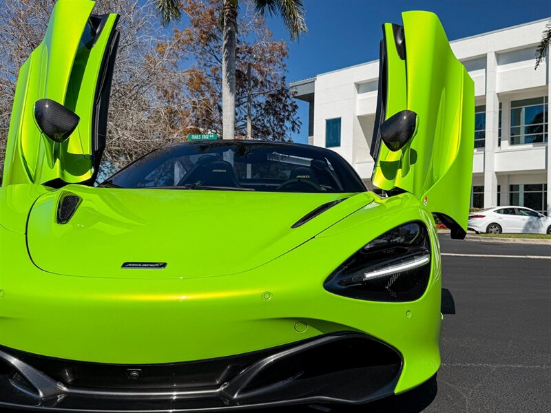 2021 McLaren 720S Spider Performance   - Photo 3 - Bonita Springs, FL 34134