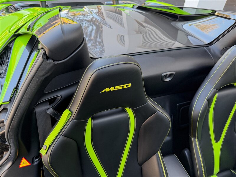 2021 McLaren 720S Spider Performance   - Photo 35 - Bonita Springs, FL 34134