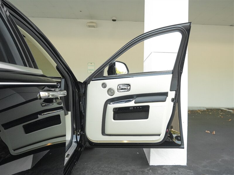 2017 Rolls-Royce Ghost - Photo 42 - Bonita Springs, FL 34134