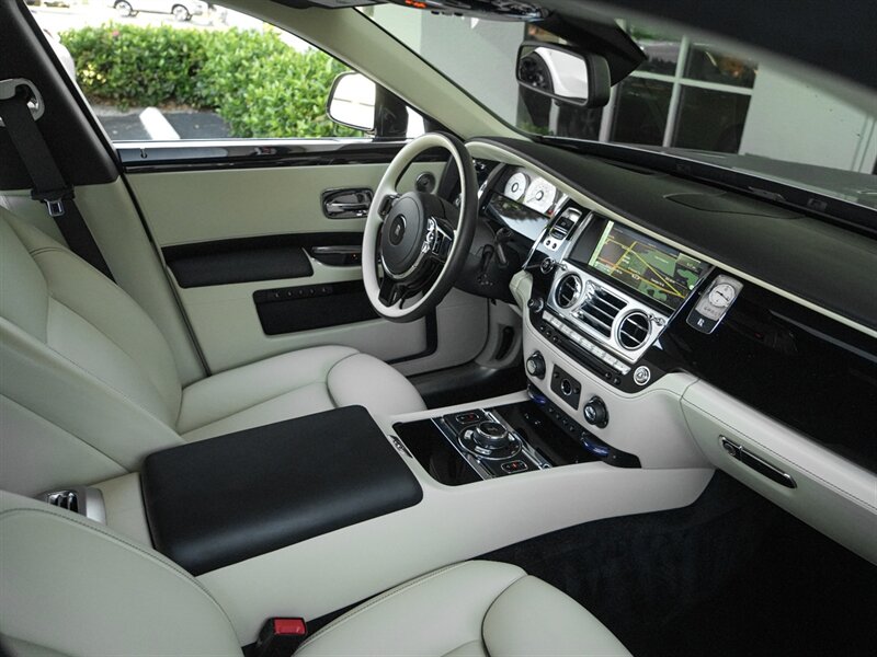 2017 Rolls-Royce Ghost - Photo 34 - Bonita Springs, FL 34134