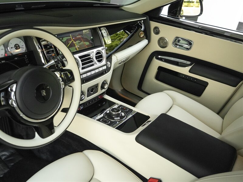 2017 Rolls-Royce Ghost - Photo 13 - Bonita Springs, FL 34134
