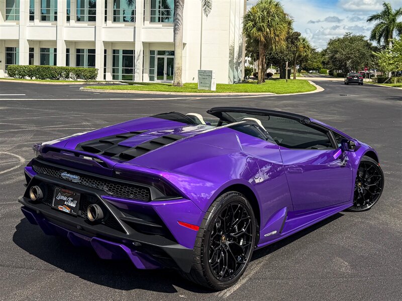 2023 Lamborghini Huracan EVO Spyder - Photo 54 - Bonita Springs, FL 34134