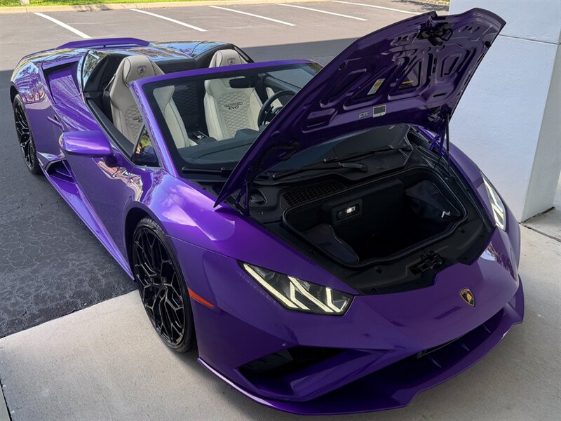 2023 Lamborghini Huracan EVO Spyder - Photo 34 - Bonita Springs, FL 34134
