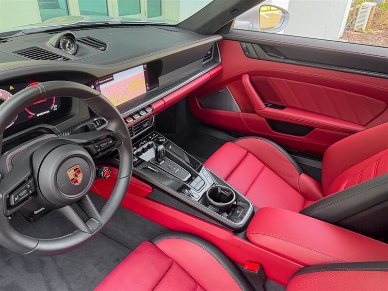 2025 Porsche 911 Carrera 4 GTS - Photo 14 - Bonita Springs, FL 34134