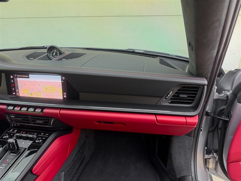 2025 Porsche 911 Carrera 4 GTS - Photo 34 - Bonita Springs, FL 34134