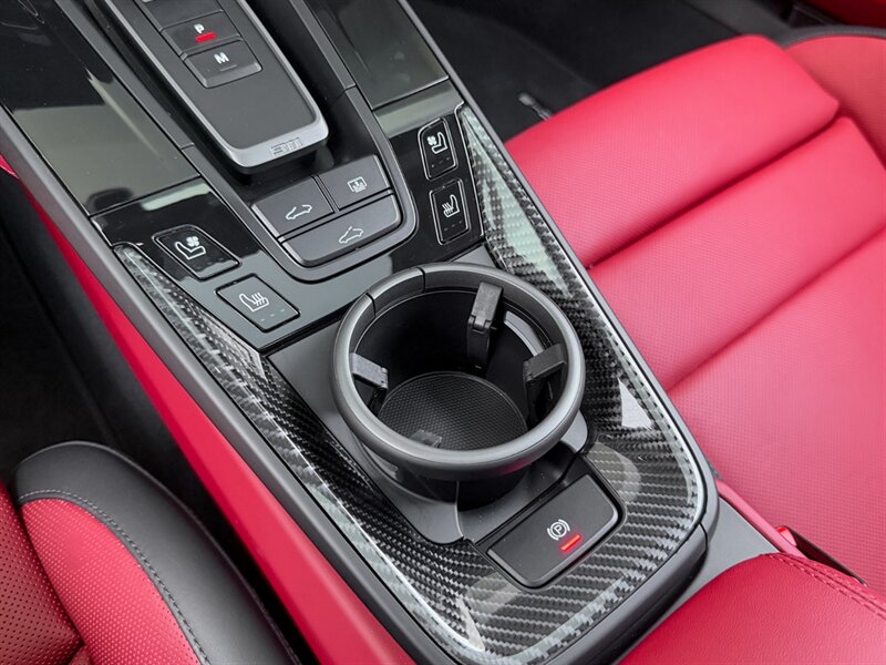 2025 Porsche 911 Carrera 4 GTS - Photo 18 - Bonita Springs, FL 34134