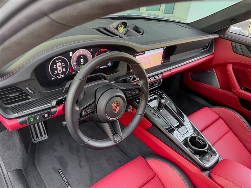 2025 Porsche 911 Carrera 4 GTS - Photo 27 - Bonita Springs, FL 34134