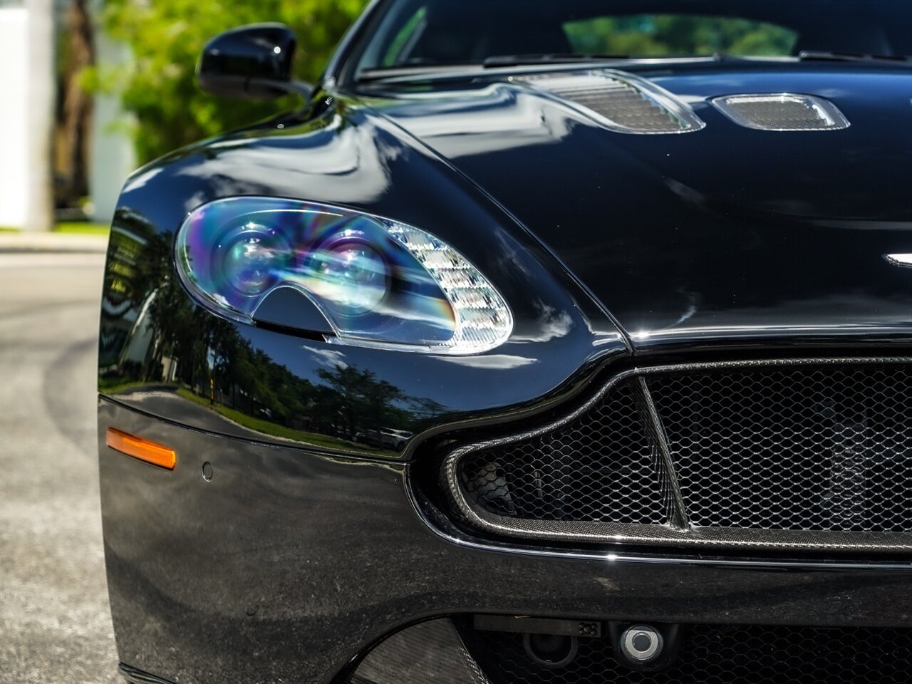 2015 Aston Martin V12 Vantage S   - Photo 6 - Bonita Springs, FL 34134