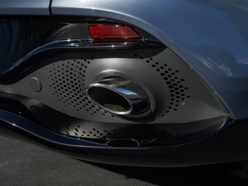 2021 Aston Martin DBX - Photo 64 - Bonita Springs, FL 34134